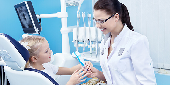 Mary Katherine Matthews, DDS - Pediatric Dentistry - Electric vs Manual Brushes Mary Katherine Matthews, DDS - Pediatric Dentistry - Electric vs Manual Brushes